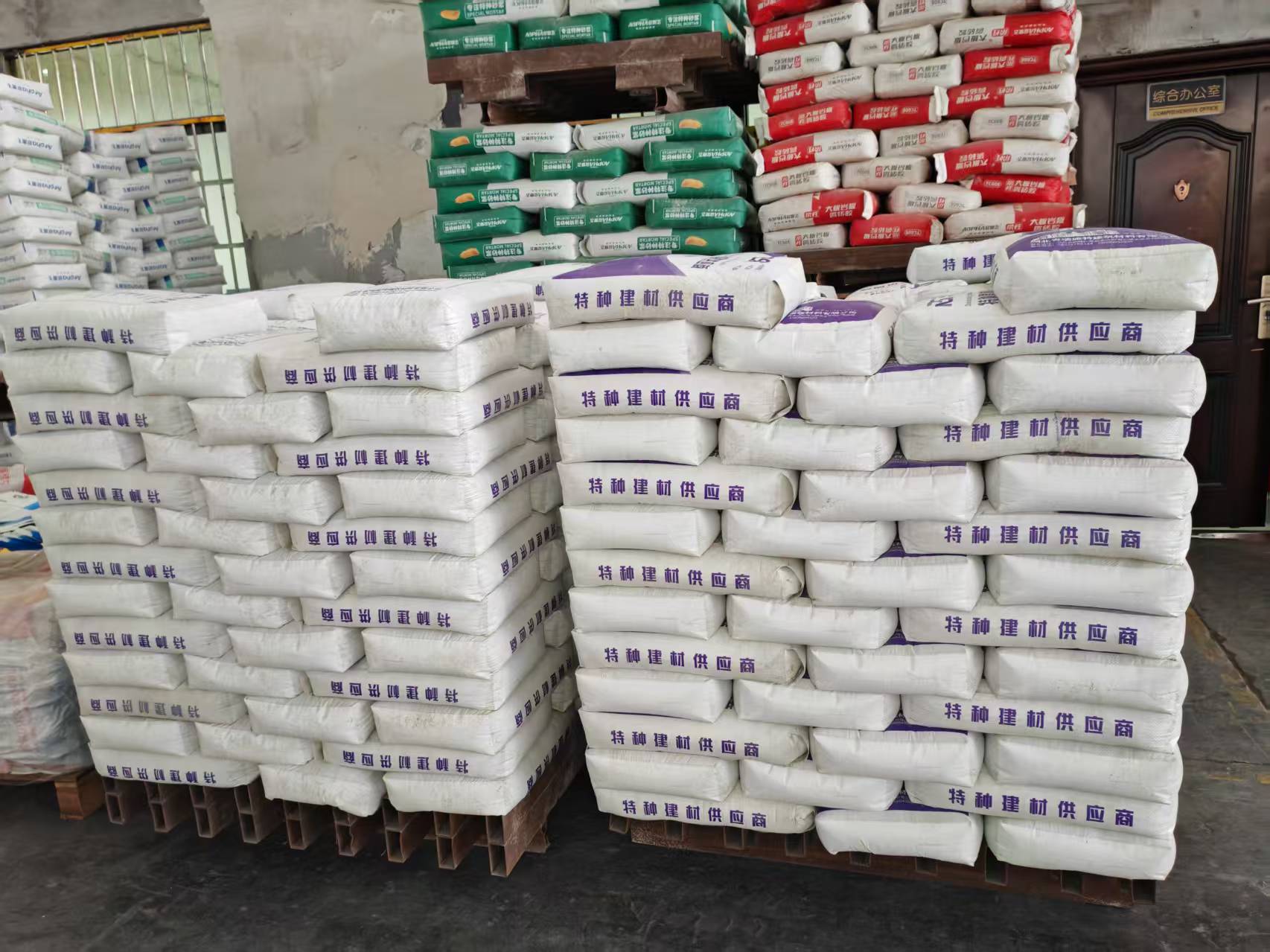 阿拉善右拱顶带模注浆料