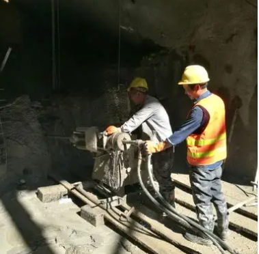 阿拉善右水下抗分散灌浆料特点 水下不分散注浆料介绍